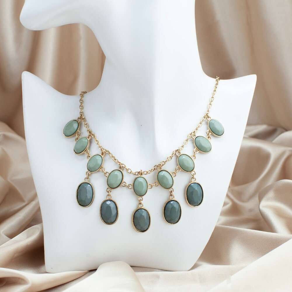 Erica Lyons Gold Bib Statement Necklace Green Stones Mob Wife Boho 18"